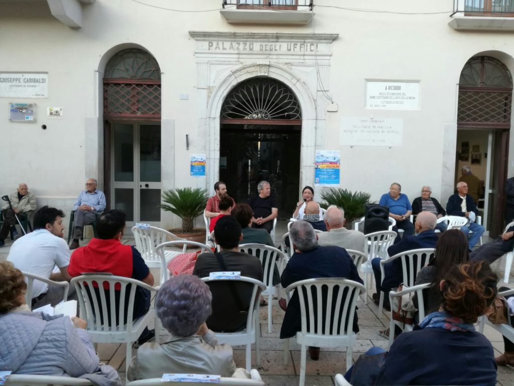 L'incontro con Voltolini nel centro storico di Pisticci.