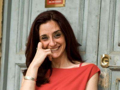La scrittrice Rossella Milone a Matera e Policoro per Amabili Confini 2019